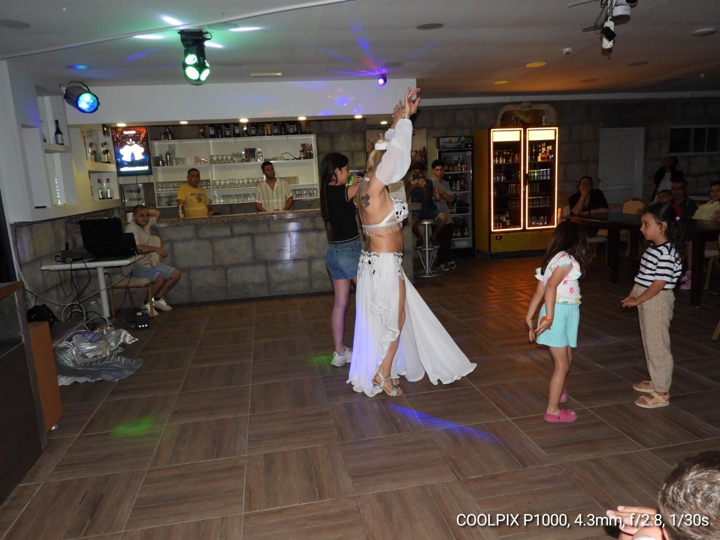 GOLD STONE Galeri 53